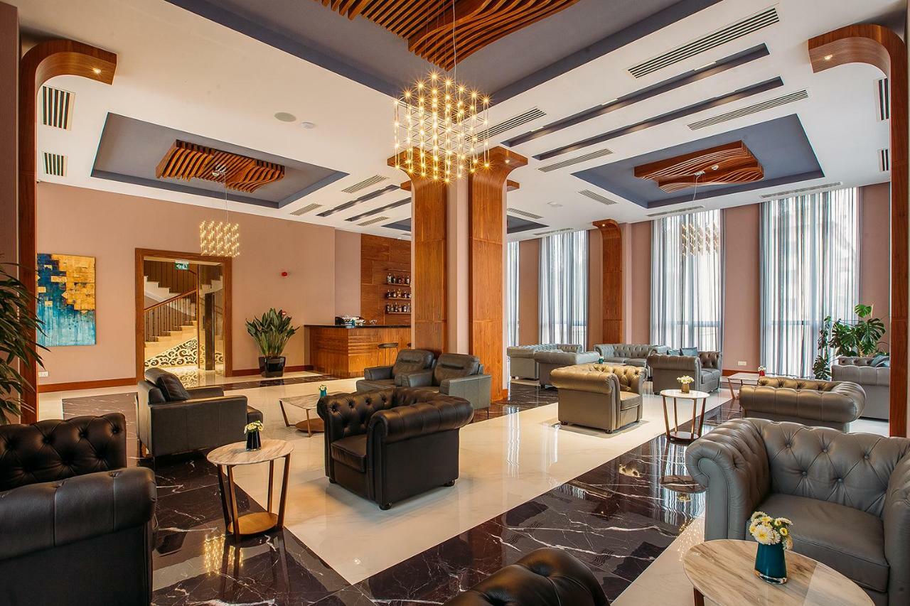 Horizont Hotel Tbilisi Bagian luar foto